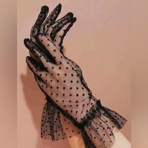 Black Polka Dot Lace Fashion Gloves